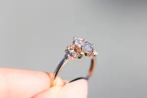 enchanted forest 1ct oval lab diamond