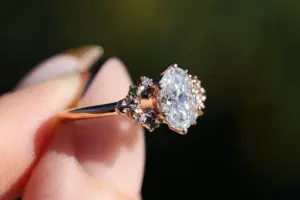 enchanted forest 1ct oval lab diamond