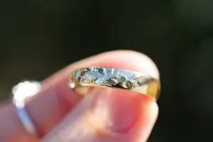 oak leaf unisex wedding band 5mm wide