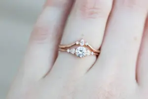pear diamond curved wedding band