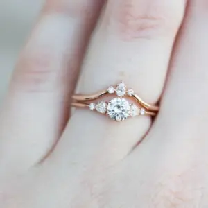 pear diamond curved wedding band
